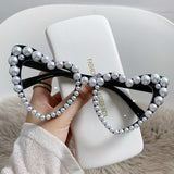 Heart Shaped Pearl Frame Sunnies